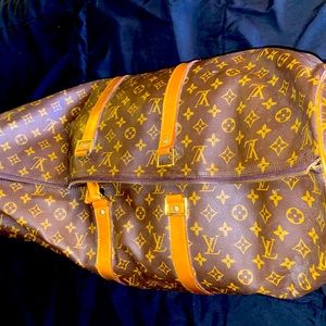 Louis Vuitton - Duffle Bag